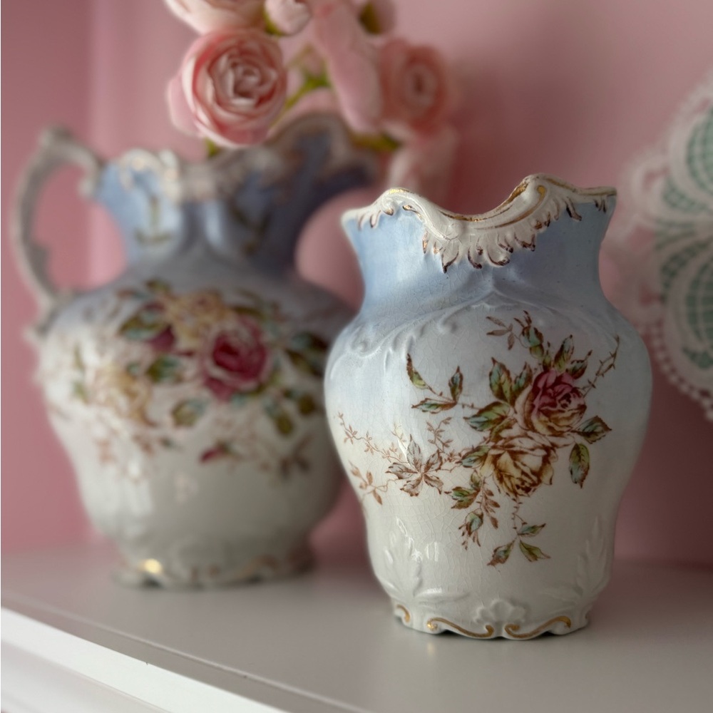 EP Coy Crown Semi Vitreous Porcelain JARDINIERE Ceramic vase blue hand